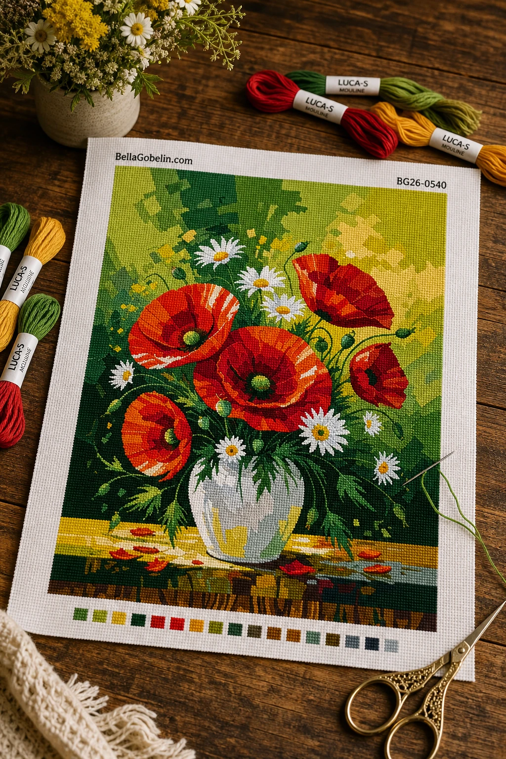 Mohnblumen und Gänseblümchen in einer Vase